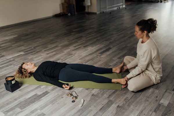 Can Regular Participation in Choirs Boost Lung Capacity and Social Well-being in the Elderly?